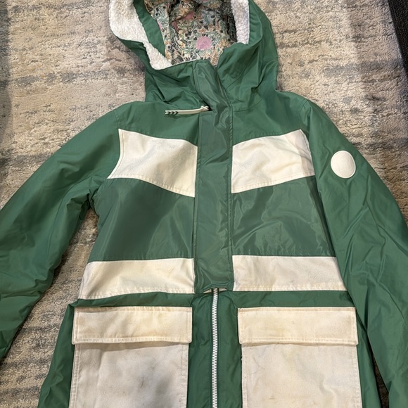 Burton Women’s Ski / snowboard jacket - green and white - Picture 2 of 5